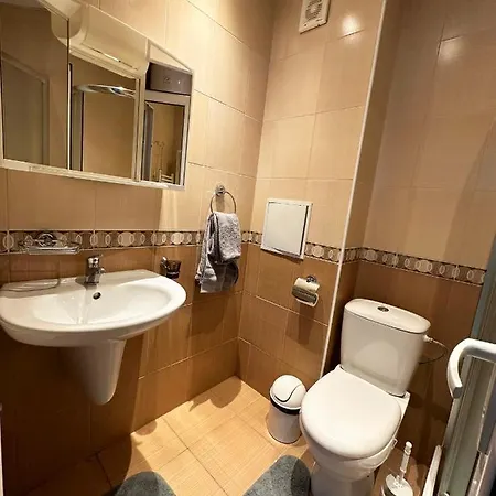 Apartament Admiral Plaza , Large Swimming Pool , 5 Min Walking To The Słoneczny Brzeg